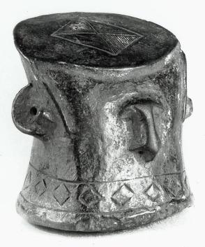 Bongotool Sculpture Representing a Human Head