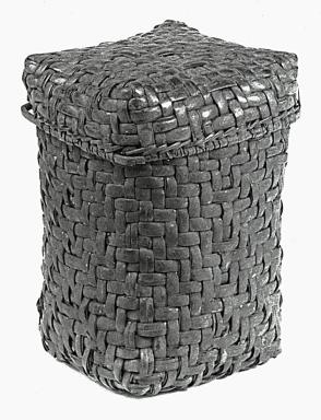 Round Container Basket with Square Base and Lid