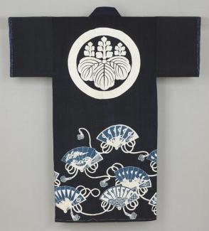 Kimono-shaped bedding (yogi)
