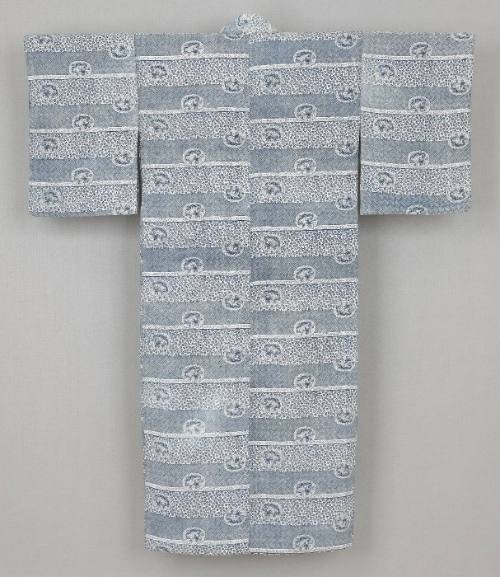 Informal robe (yukata)
