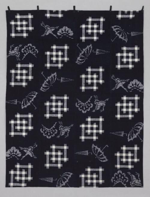 Futonji (bedding cover) with umbrellas