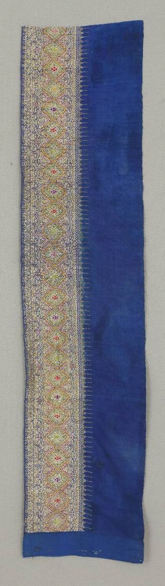 Strip for bottom of a sarong or for a man's trousers