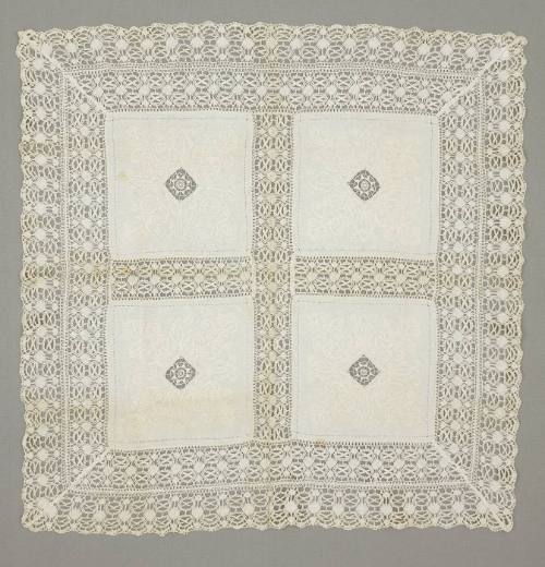 Tablecloth