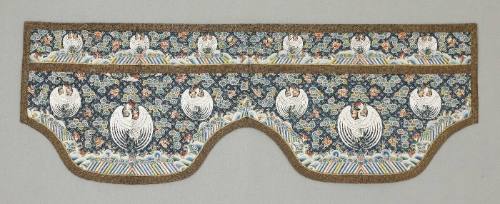 Extended sleeve cuffs