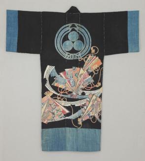 Kimono-shaped bedding (yogi)