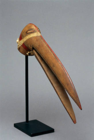 Marionette Head of a Bird