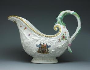 Sauce boat