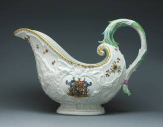 Sauce boat