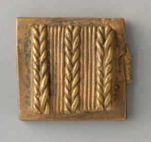 Rectangular gold weight