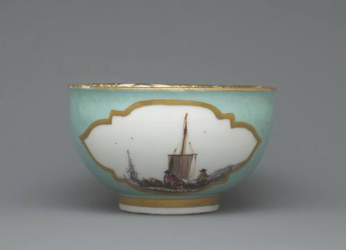 Tea bowl