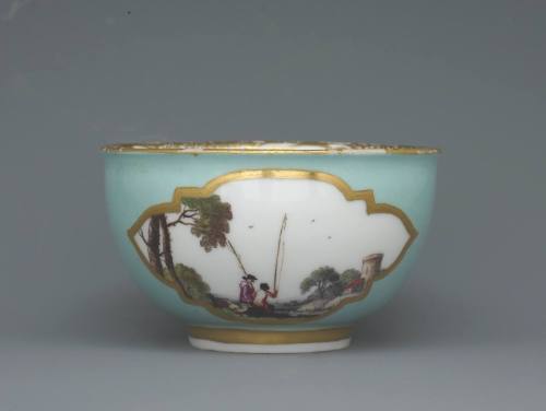 Tea bowl