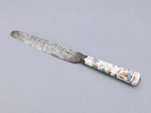 Knife handle