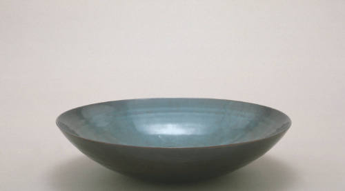Low bowl