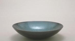 Low bowl