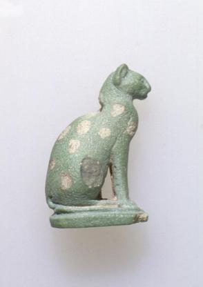 Amulet: Spotted Cat