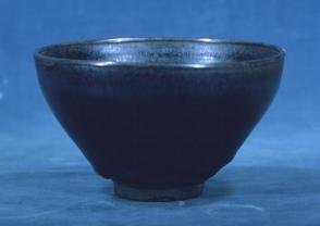 Tea bowl