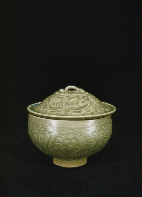 Covered bowl