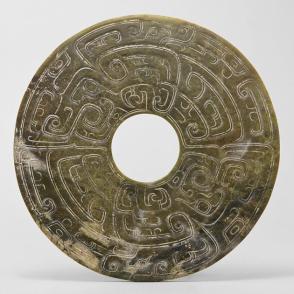 Bi disk with dragon motif