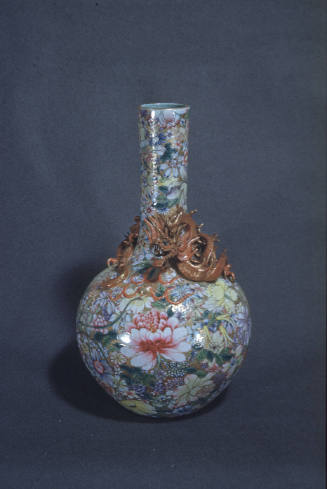 Mille fleur vase with sculptured dragon