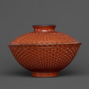 Covered bowl