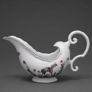 Sauce boat