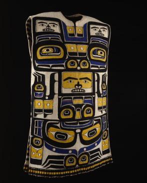 Xoots kudas' (Bear Chilkat shirt)