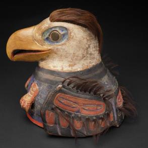 Eagle war helmet