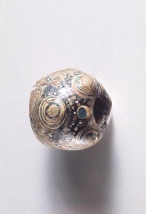 Knobbed eye-bead