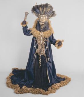 Basinjom mask and gown