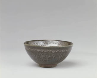Tea bowl with oil-spot decoration