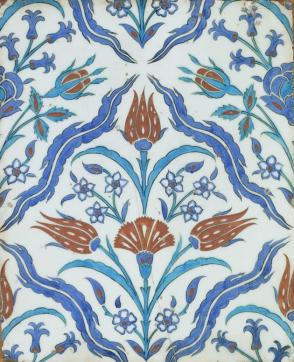 Tile with floral design