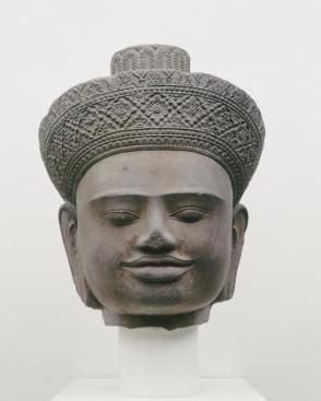Head, probably of Vishnu
