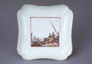 Square plate