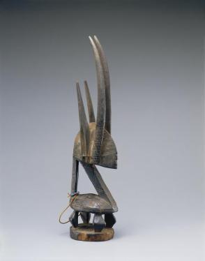 Little Female Antelope headdress (Sogoni Koun)