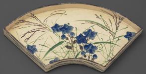 Fan-shaped dish, bellflower design