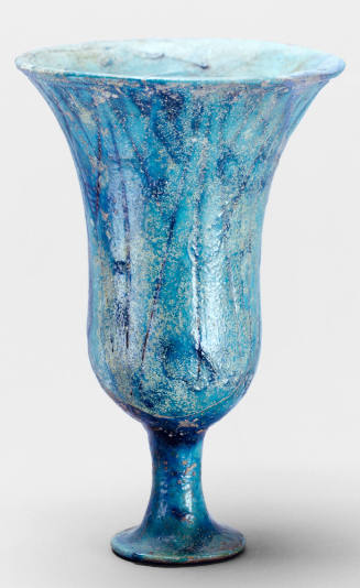 Cup in the form of a lotus