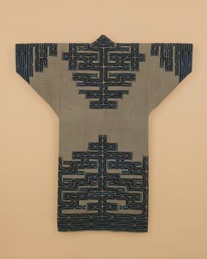 Ainu robe (ci-karkar-pe)