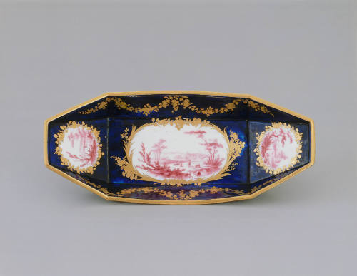 Dish (déjeuner bateau)