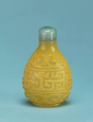 Snuff bottle, archaic dragon and floral scroll designs