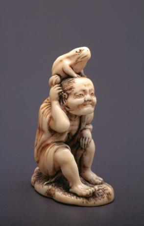 Netsuke modelled as Gamma Sennin seated with large frog on his head