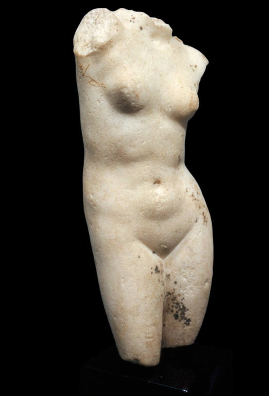 Aphrodite torso (after Praxiteles)