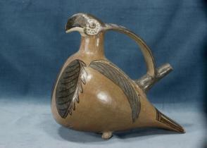 Vessel in bird form