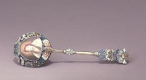 Spoon with portrait medallion
