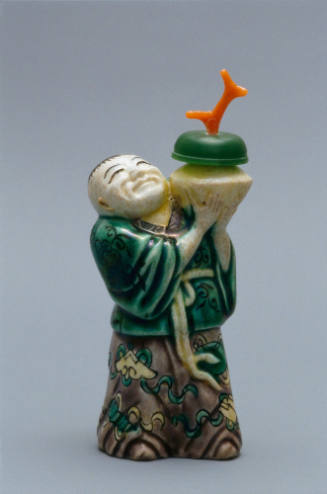 Snuff bottle