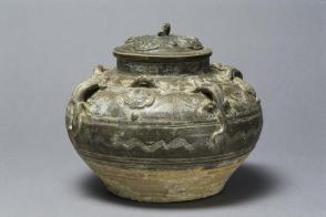 Lidded jar