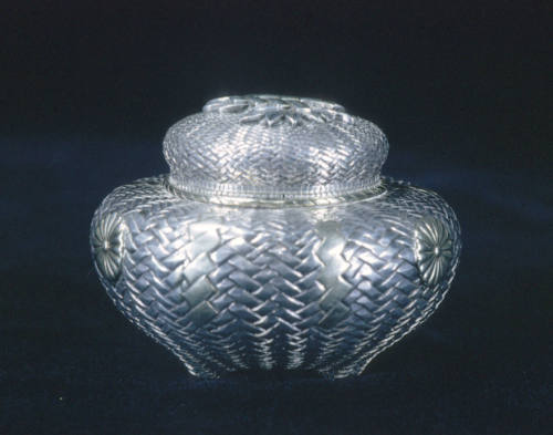 Round covered box