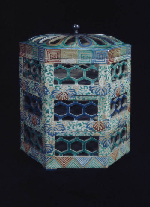 Three storied hexagonal box with cover
