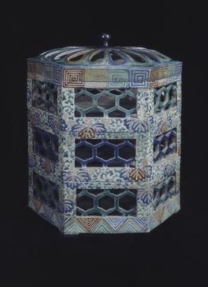 Three storied hexagonal box with cover
