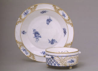 Cheese dish stand