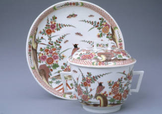 Sugar bowl and stand